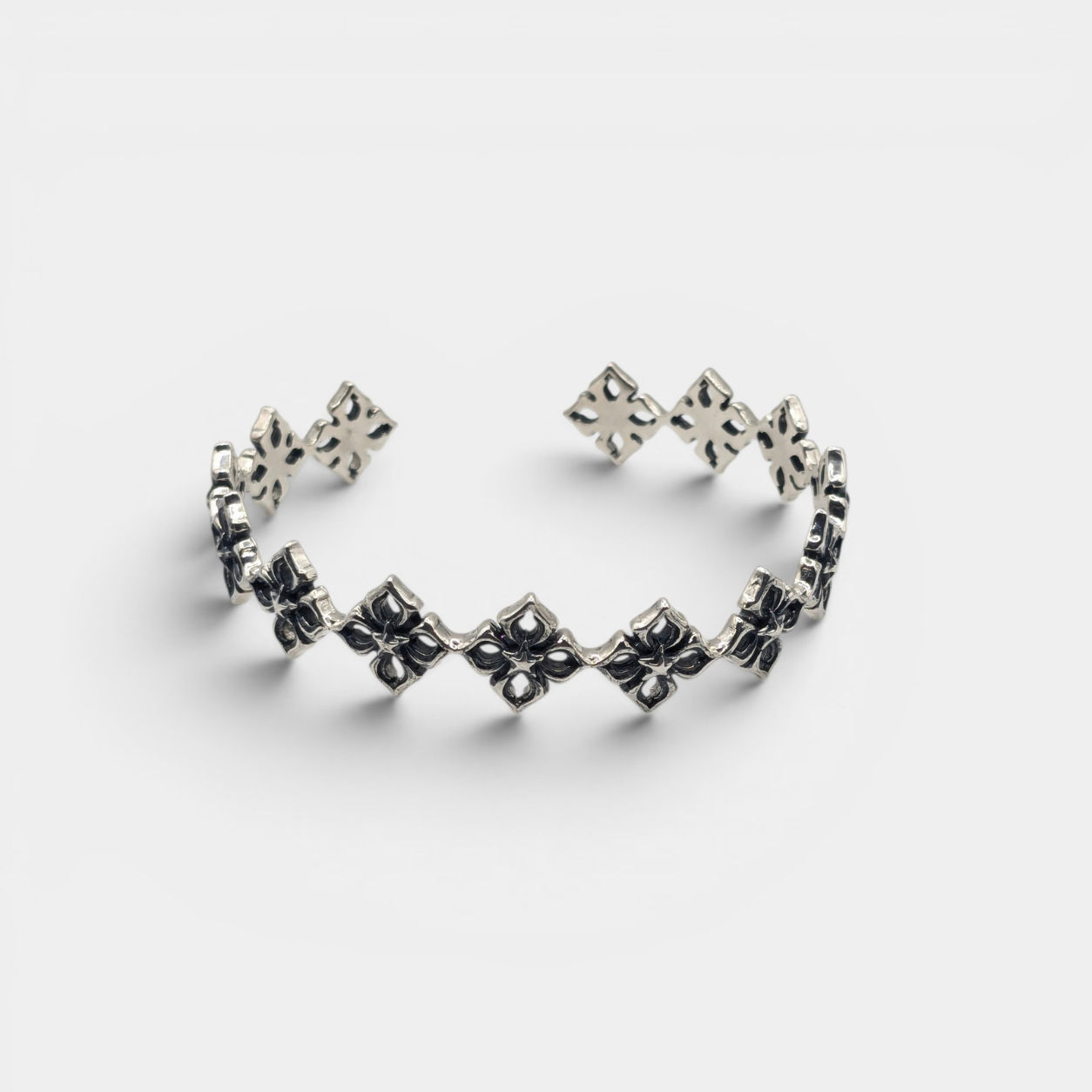 Brazalete Fleur Gothique